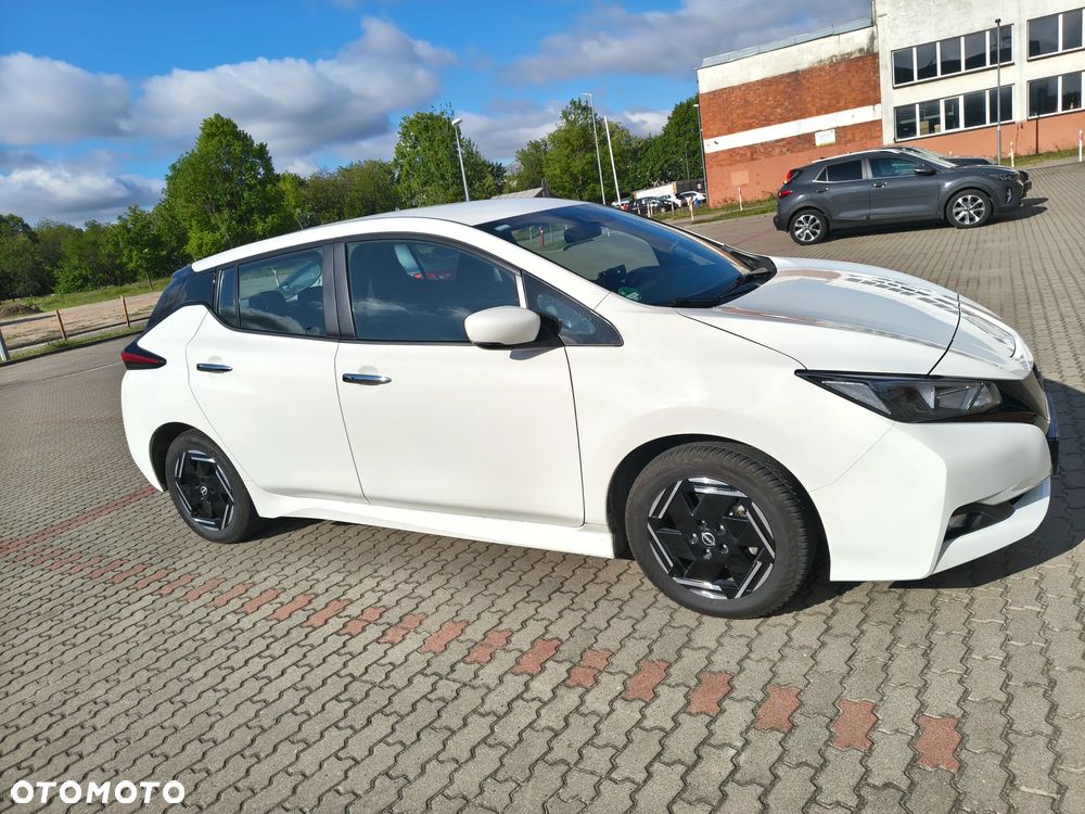Nissan Leaf 40kWh Acenta - 2