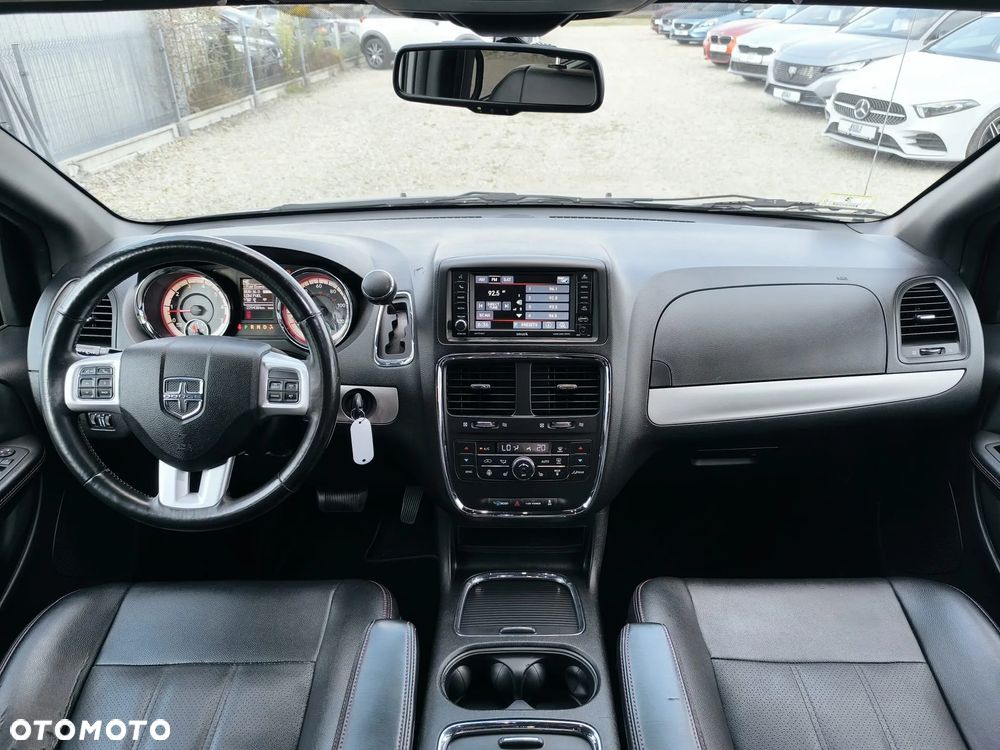 Dodge Grand Caravan 3.6 Express - 15