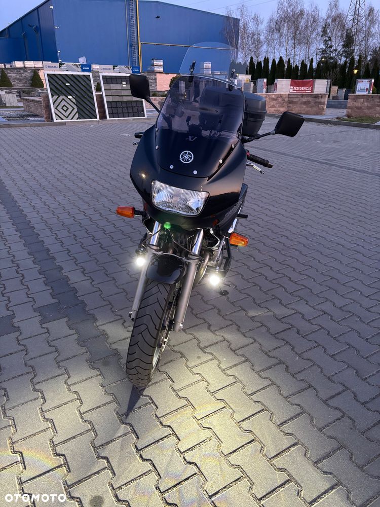 Yamaha XJ - 17