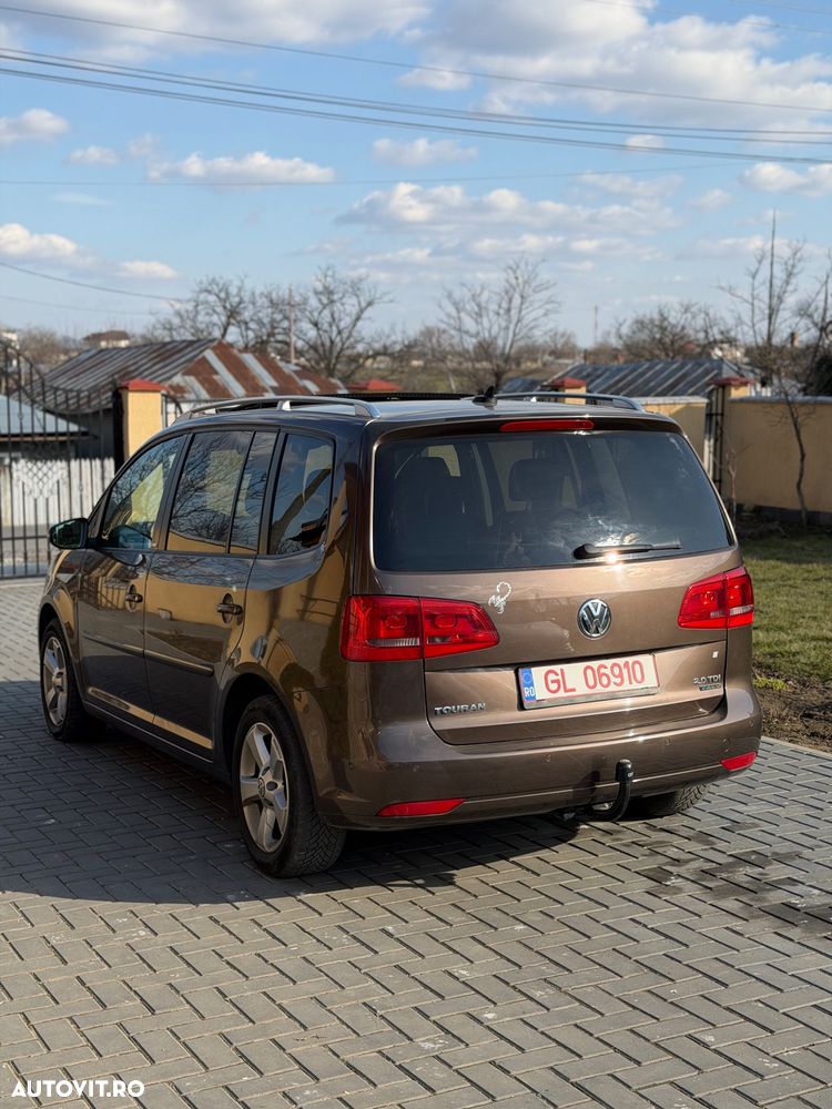 Volkswagen Touran 2.0 TDI Highline - 10