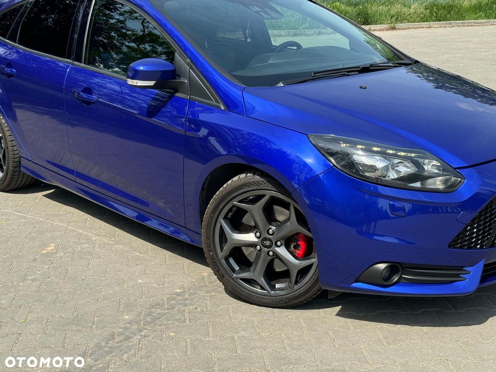 Ford Focus 2.0 EcoBoost ST - 5
