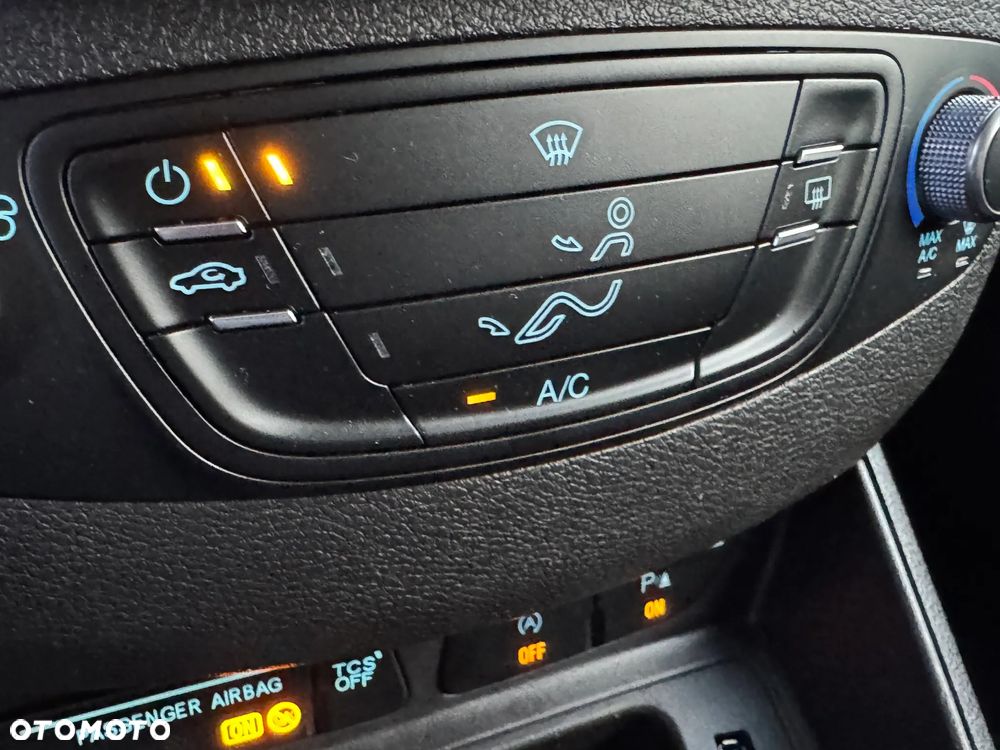 Ford TRANSIT COURIER - 15