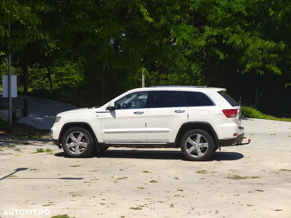 Jeep Grand Cherokee - 10