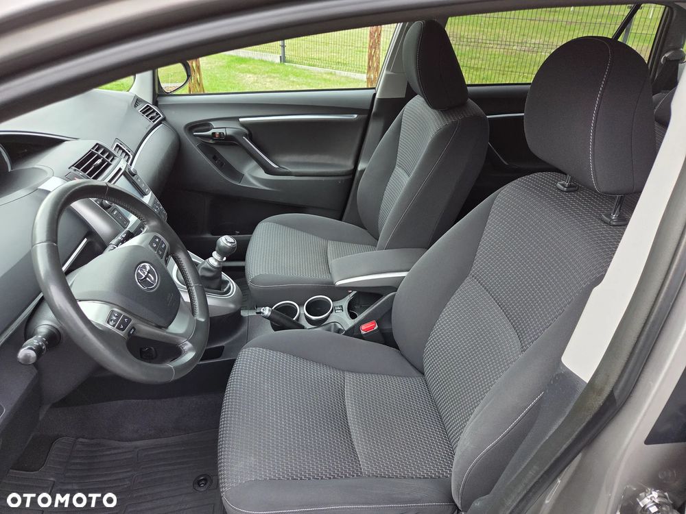 Toyota Verso 1.8 5-Sitzer Edition-S - 16