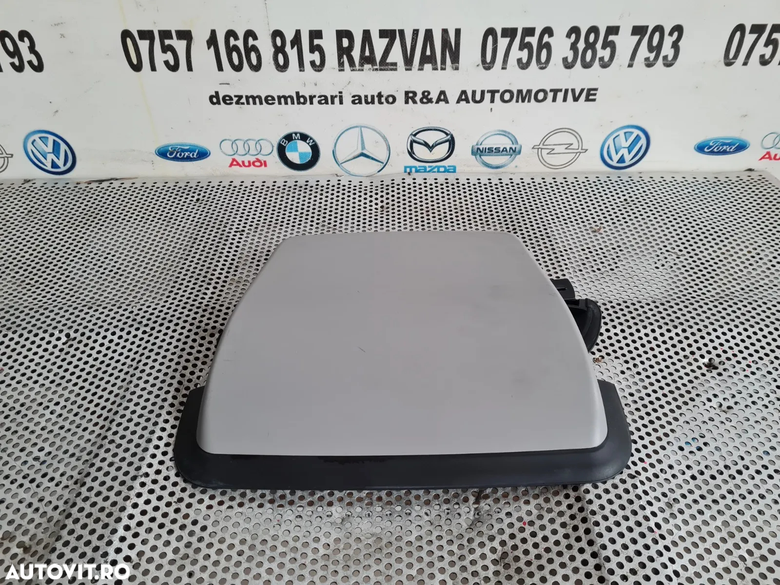 Stop Suplimentar Frana Luneta Bmw F30 - Dezmembrez Bmw F30 - Dezmembrari Arad - 3