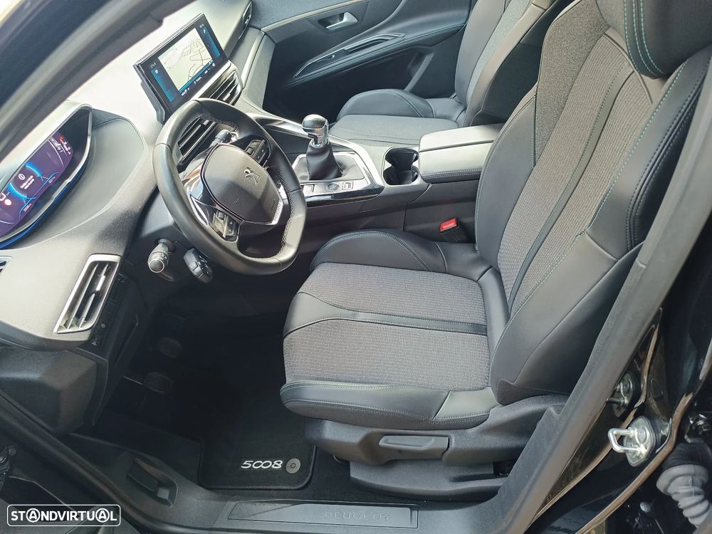 Peugeot 5008 PureTech 130 Stop & Start Allure Pack - 12