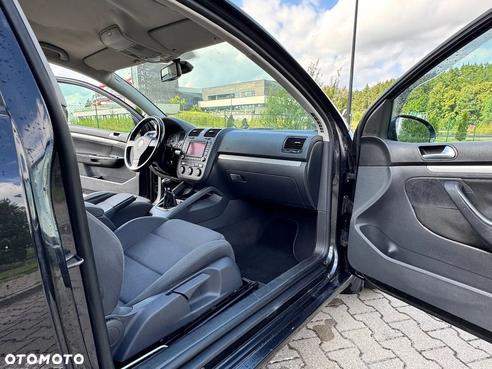 Volkswagen Golf 2.0 TDI Sportline - 21
