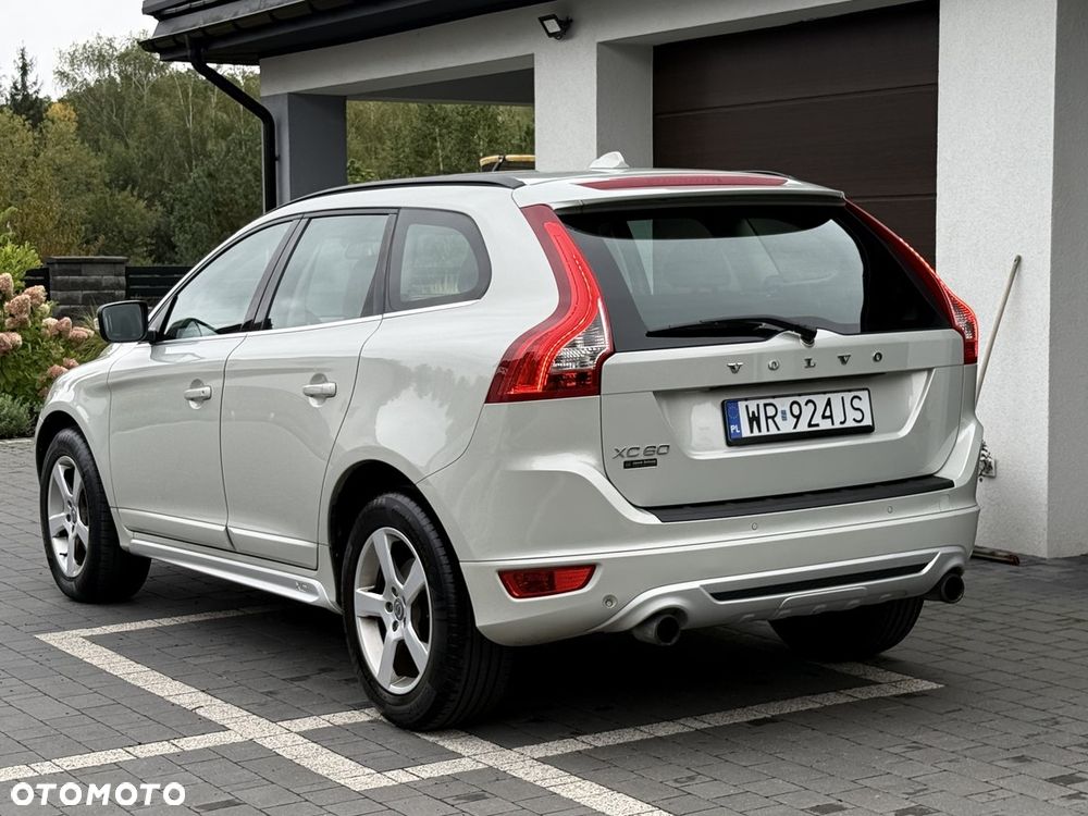 Volvo XC 60 DRIVe R Design - 5