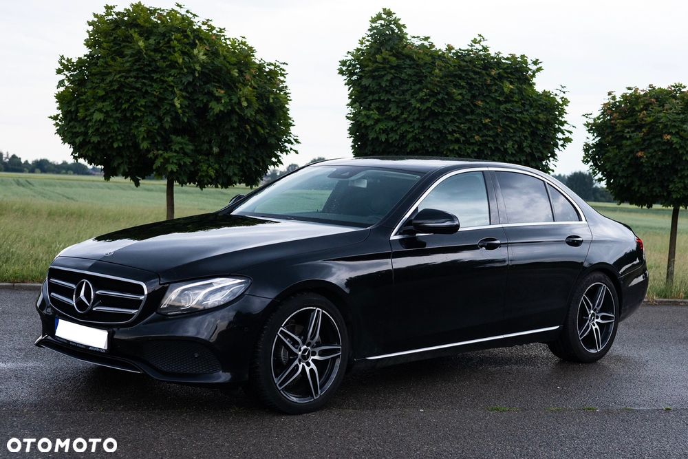 Mercedes-Benz Klasa E 220 d Business Edition 9G-TRONIC - 1