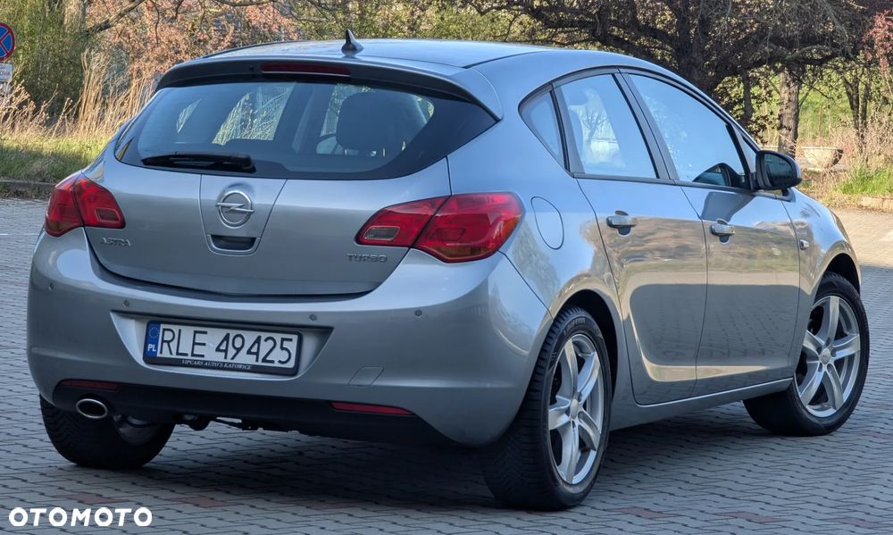 Opel Astra 1.4 T Sport - 27