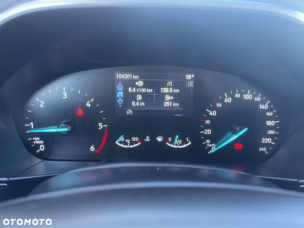 Ford Focus - 13
