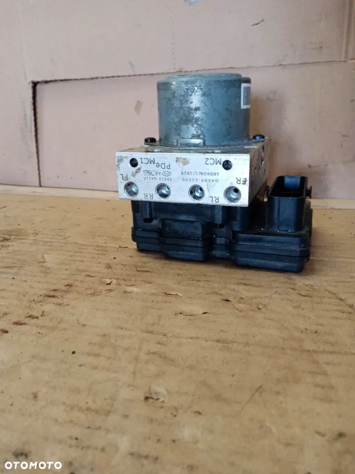 Pompa sterownik ABS Hyundai I30 III 61589-41600 58900-G4210 G4589-32500 - 3