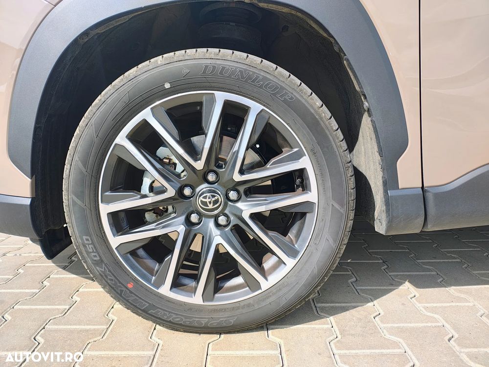 Toyota Corolla Cross - 4