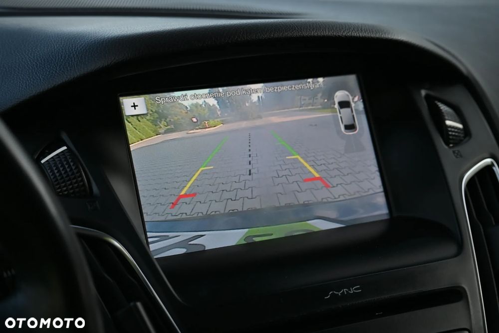 Ford Focus 1.5 EcoBoost Titanium ASS - 22