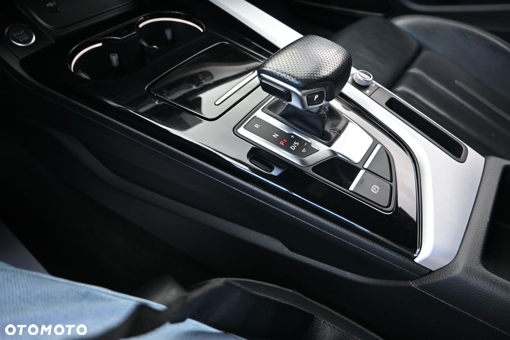 Audi A4 Limousine 40 TFSI quattro S tronic S line - 16