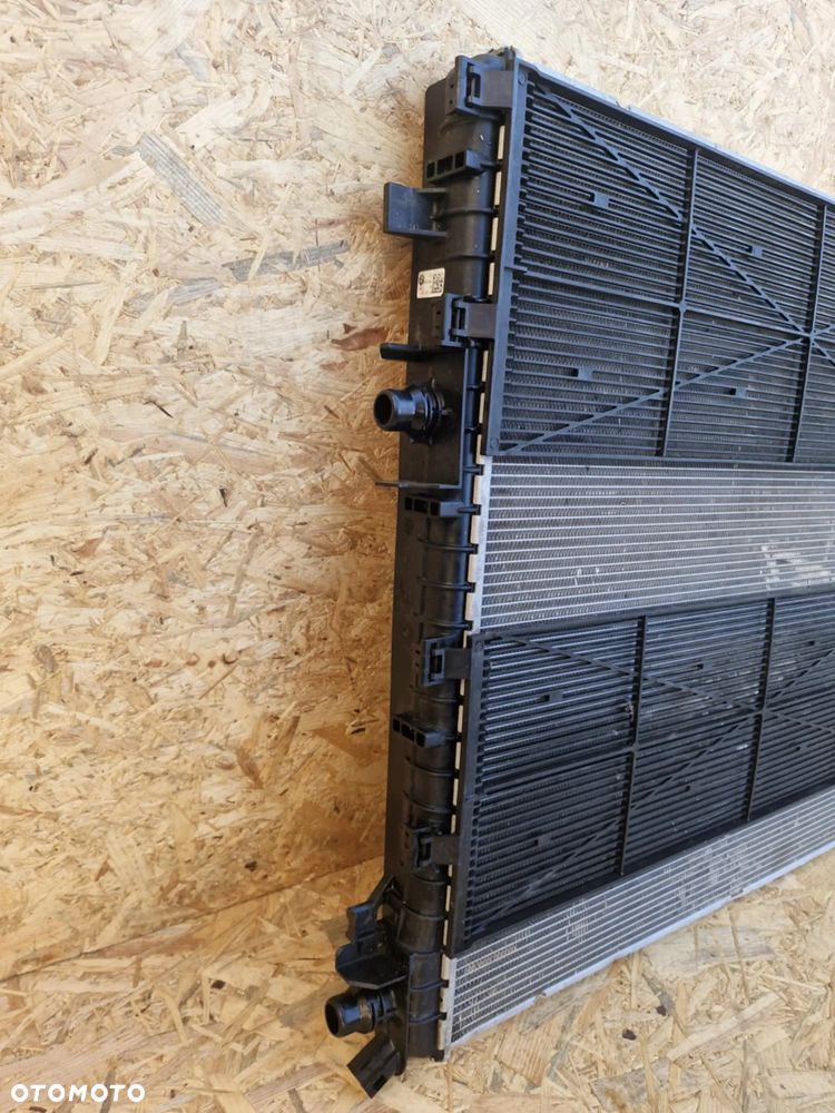 BMW 5 G60 2024 2,0 HYBRYDA PLUG-IN 140KW AUTOMAT CHŁODNICE WODY  5A187E7/5A187E9 - 8