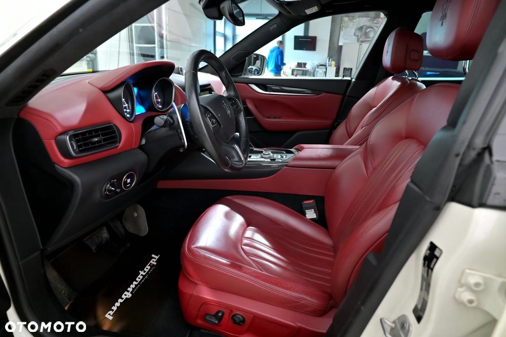 Maserati Levante S - 35