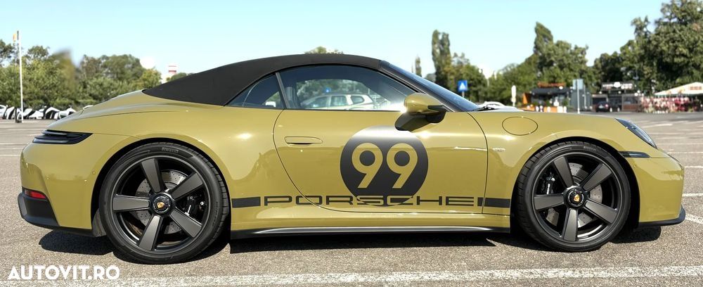 Porsche 911 GTS PDK - 13