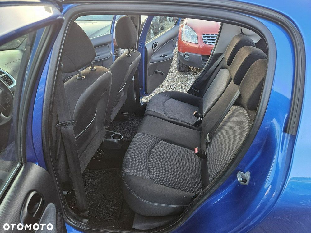 Peugeot 206 plus - 9