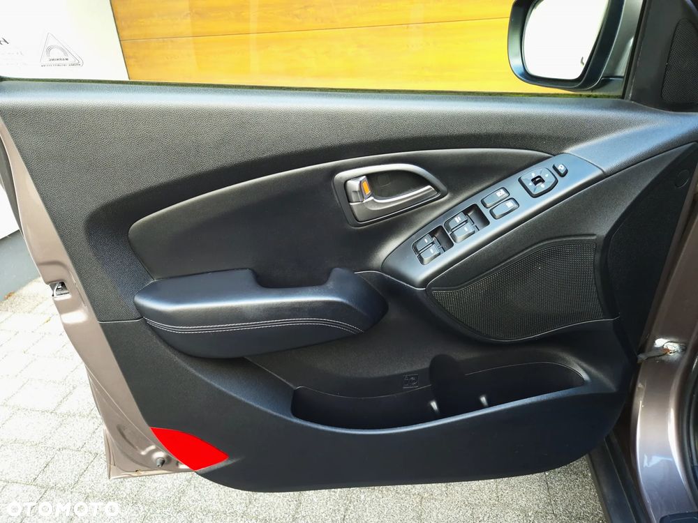 Hyundai ix35 2.0 2WD Trend - 25