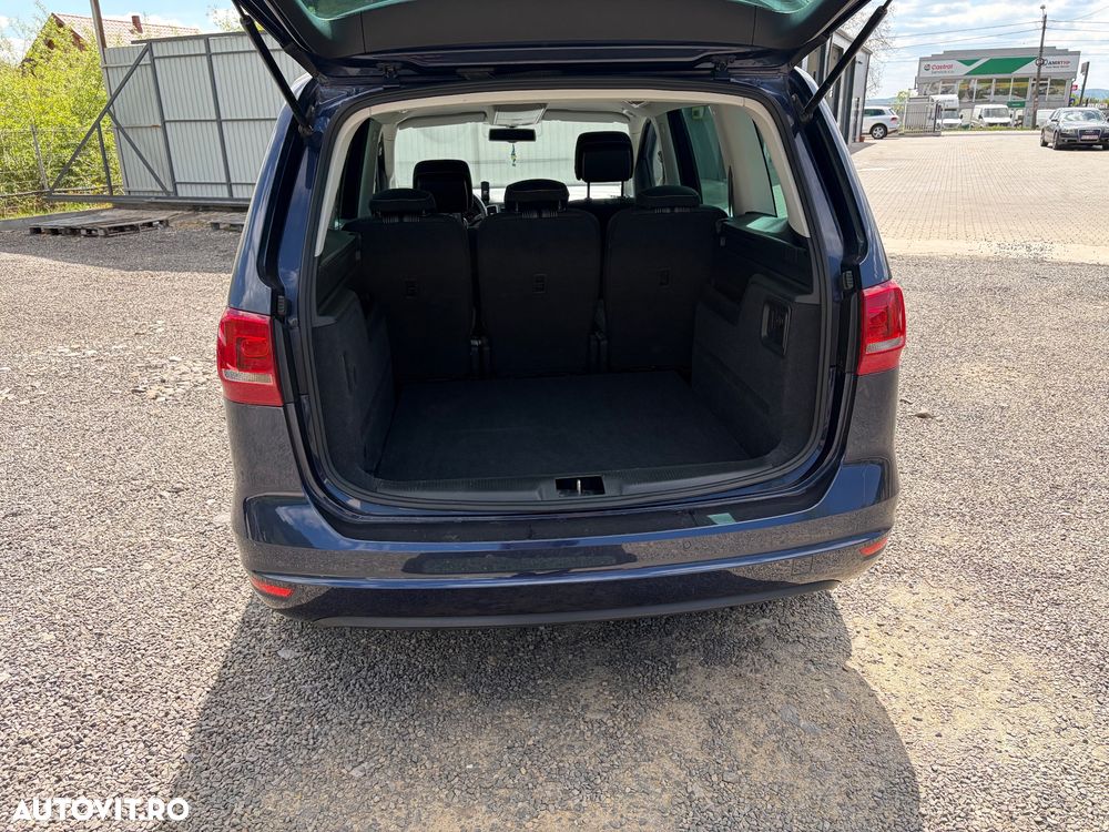 Volkswagen Sharan 2.0 TDI DSG BlueMotion Technology Comfortline - 10