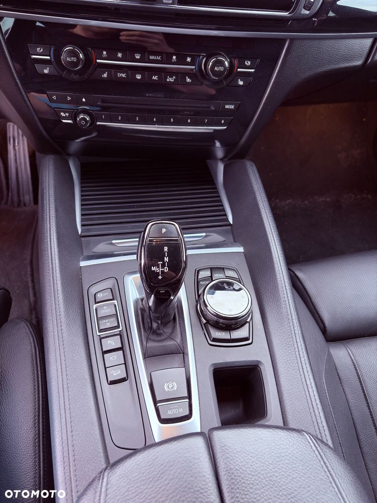 BMW X6 xDrive40d - 36