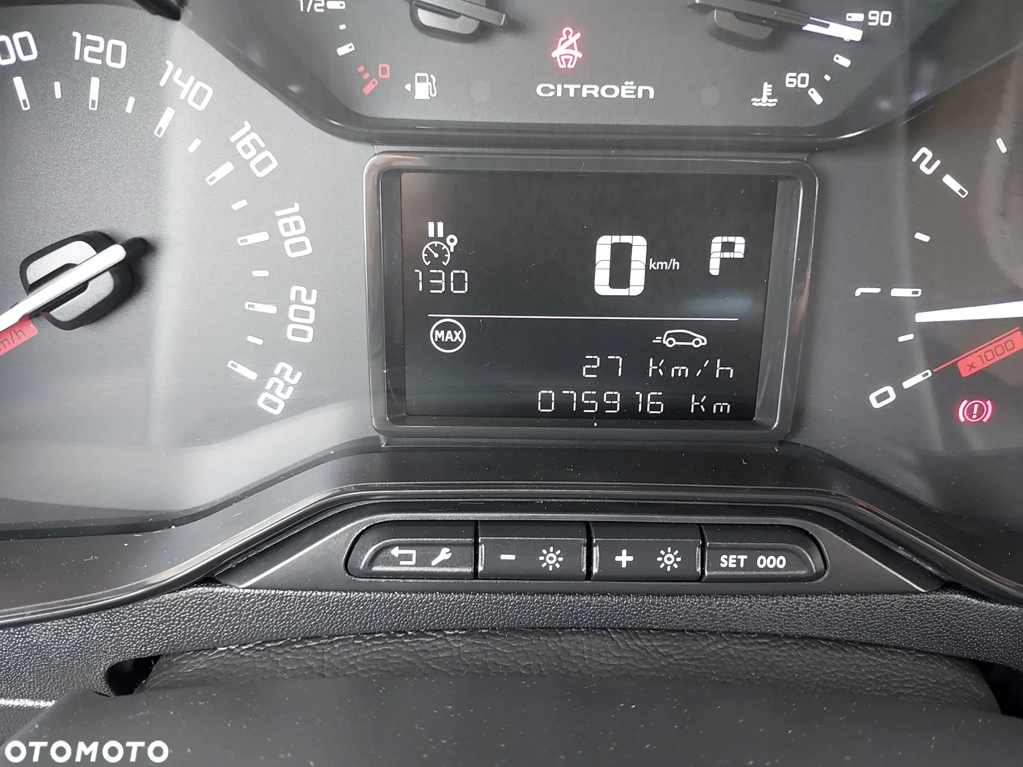 Citroën C3 Pure Tech 110 S&S EAT6 ELLE - 9