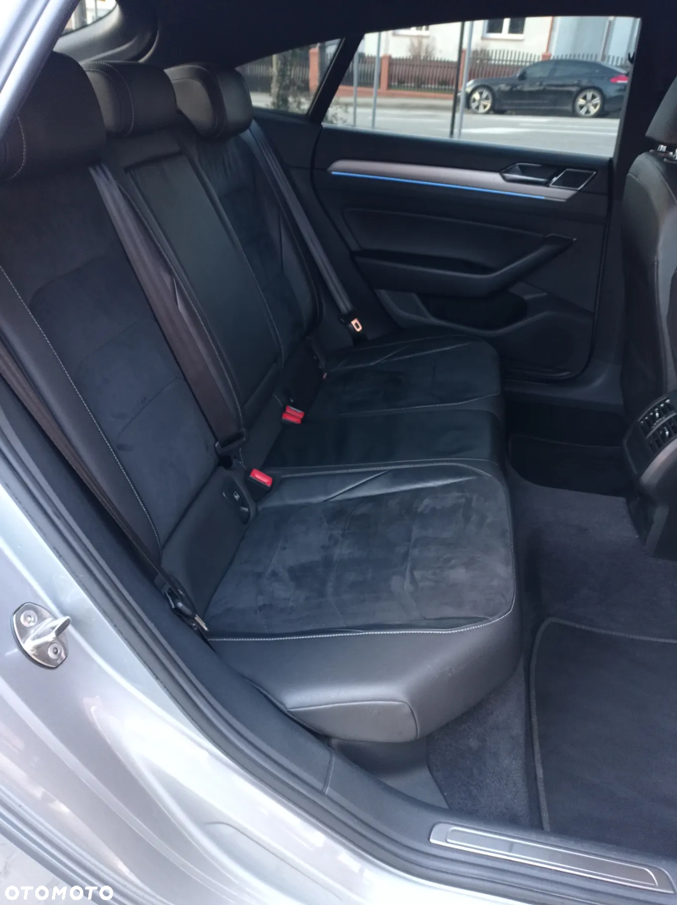 Volkswagen Arteon 2.0 TSI R-Line DSG - 18