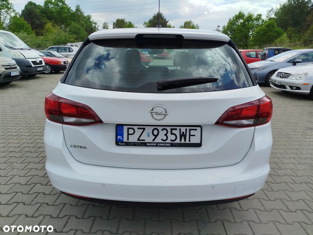 Opel Astra 1.2 T Edition S&S - 6