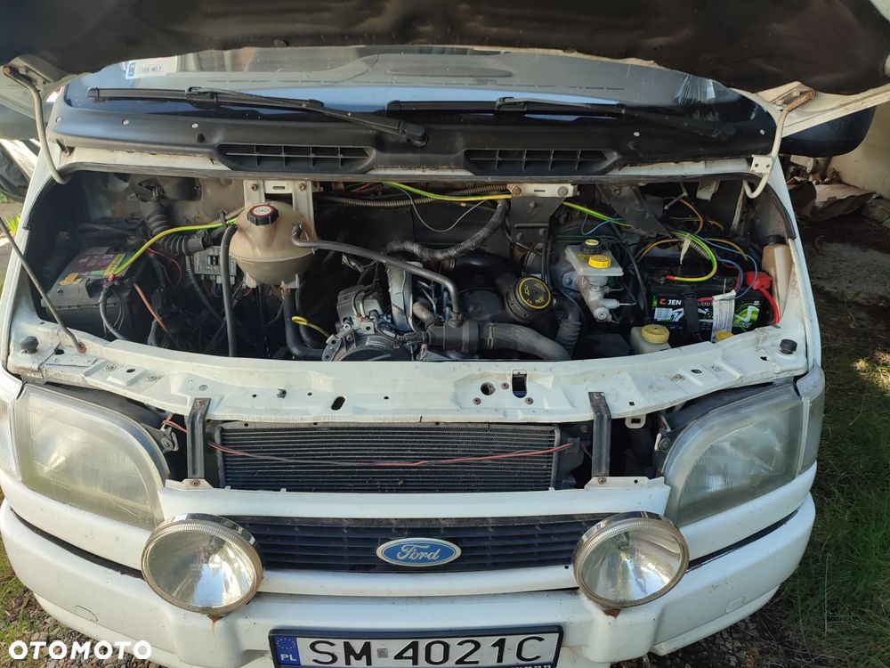 Ford transit - 22