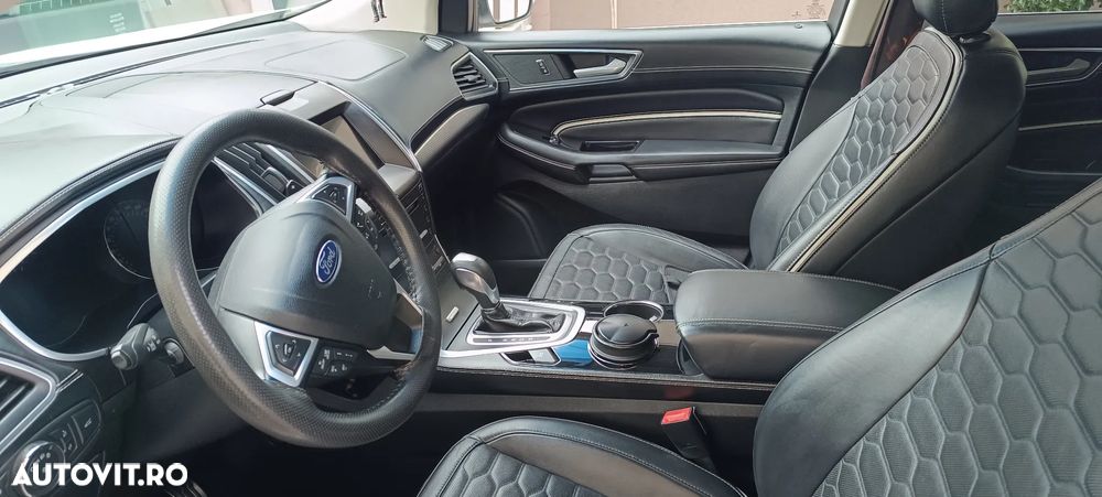 Ford Edge 2.0 TDCi Powershift Vignale - 4