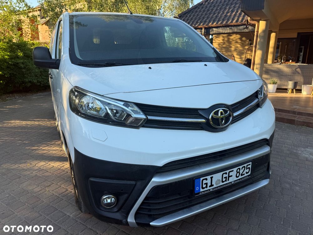 Toyota PROACE - 16