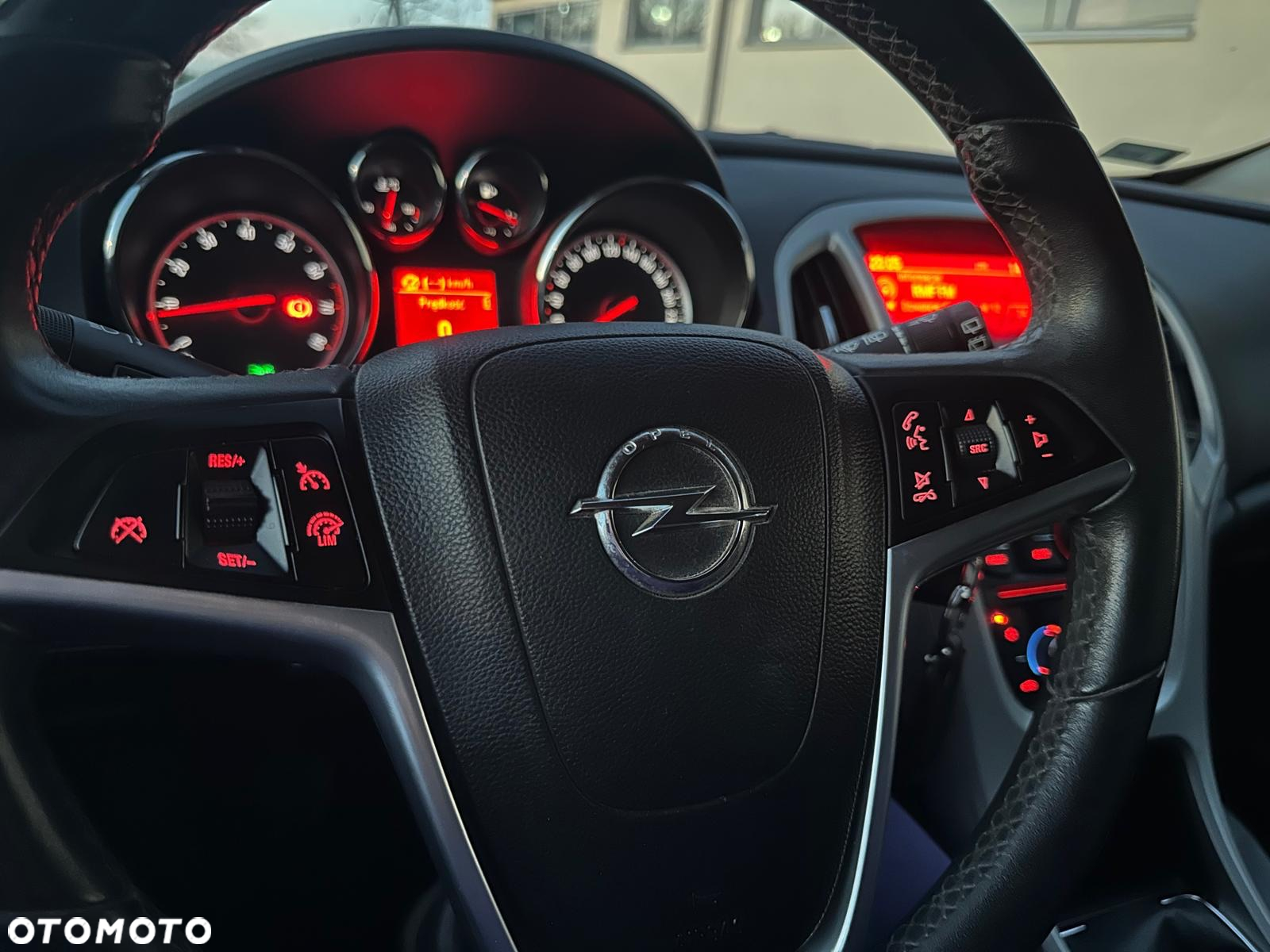 Opel Astra - 17