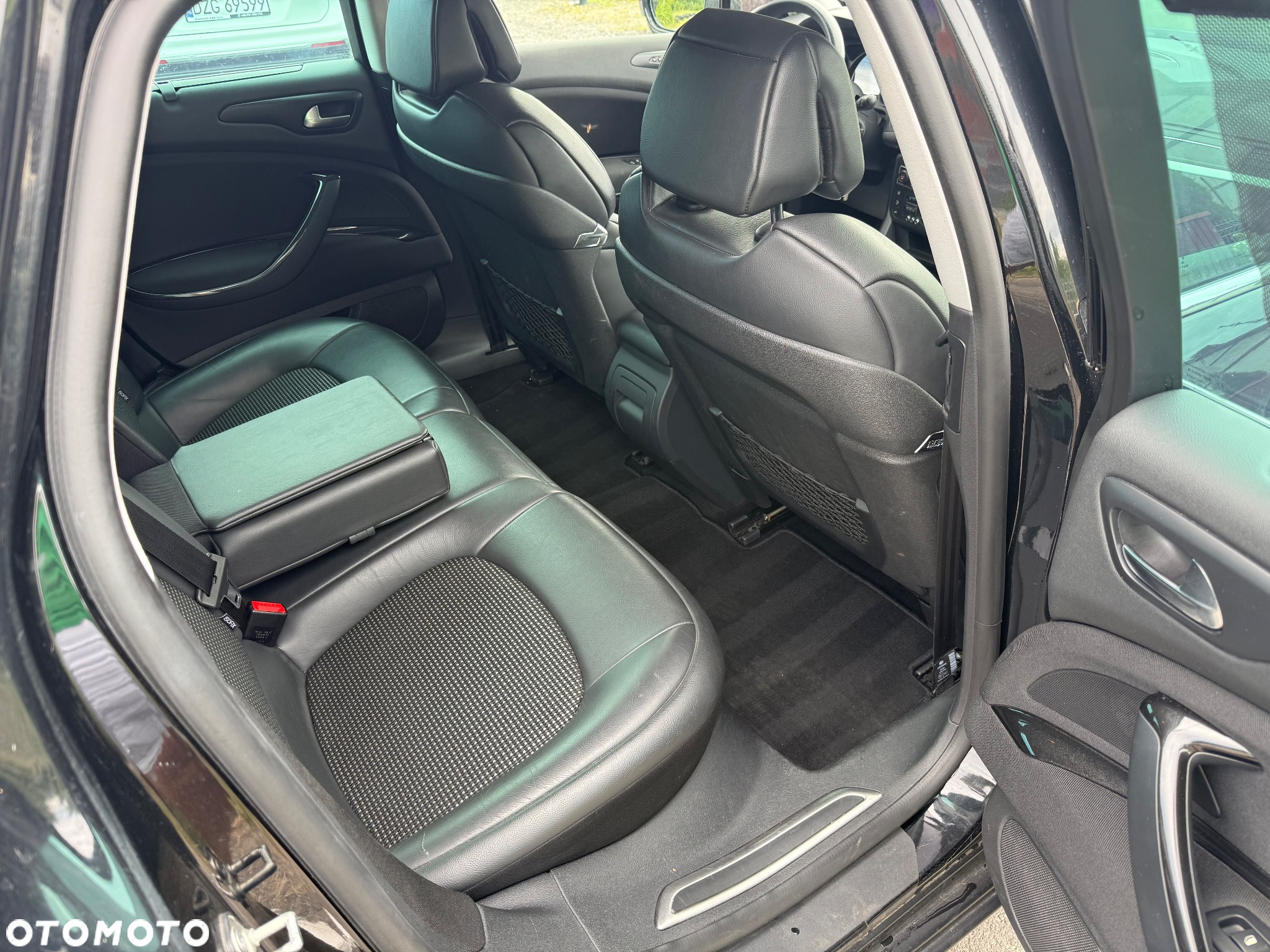 Citroën C5 Tourer HDi 140 FAP Exclusive - 28