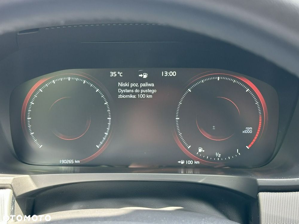 Volvo V90 Cross Country D5 SCR AWD Pro - 32