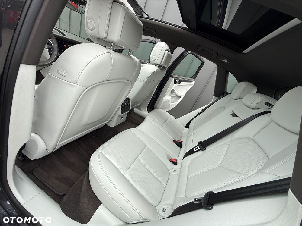 Porsche Macan - 21