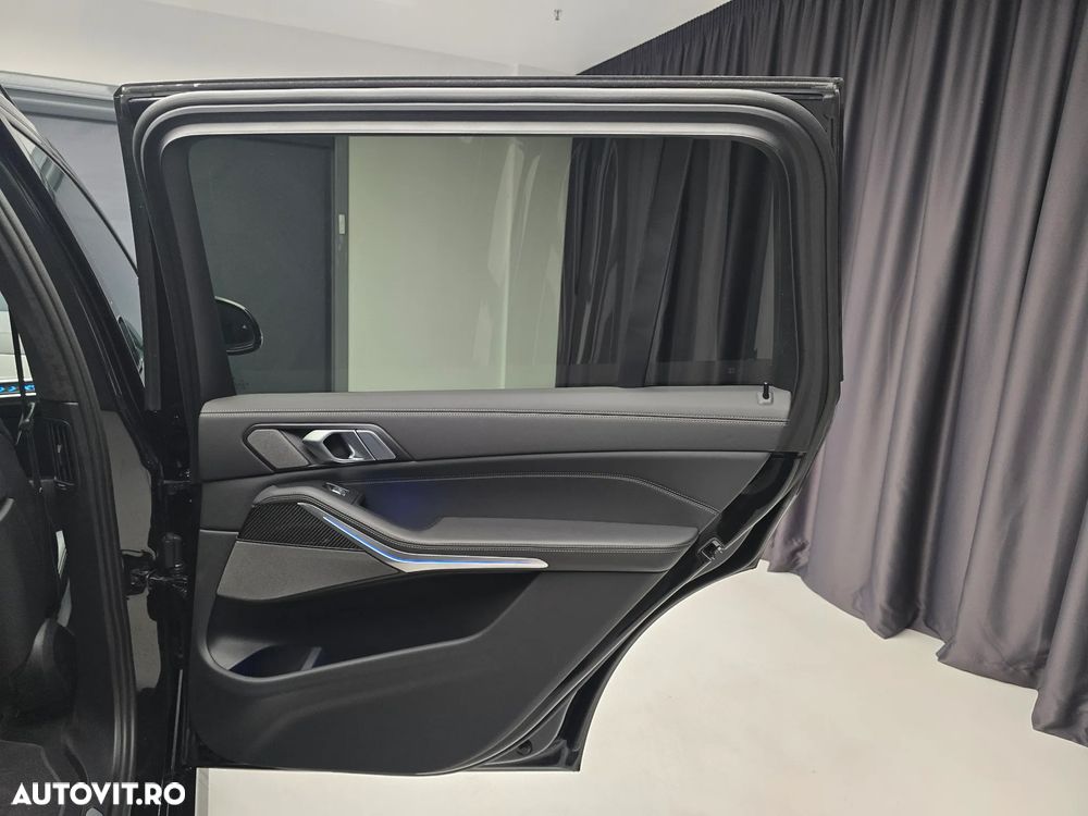 BMW X7 xDrive40d MHEV - 32