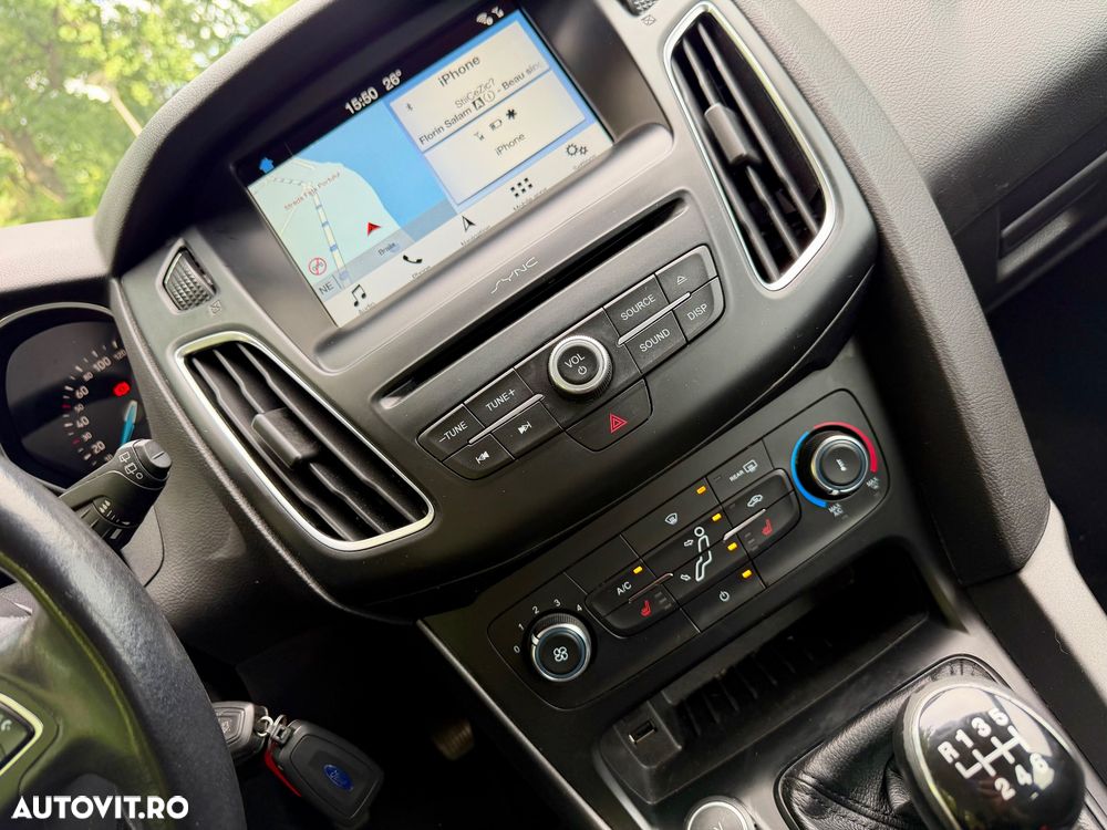 Ford Focus - 6