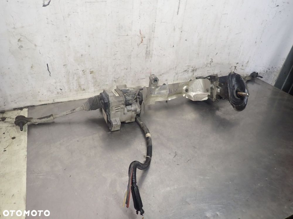 MAGLOWNICA ZE WSPOMAGANIEM FORD KUGA II - 1