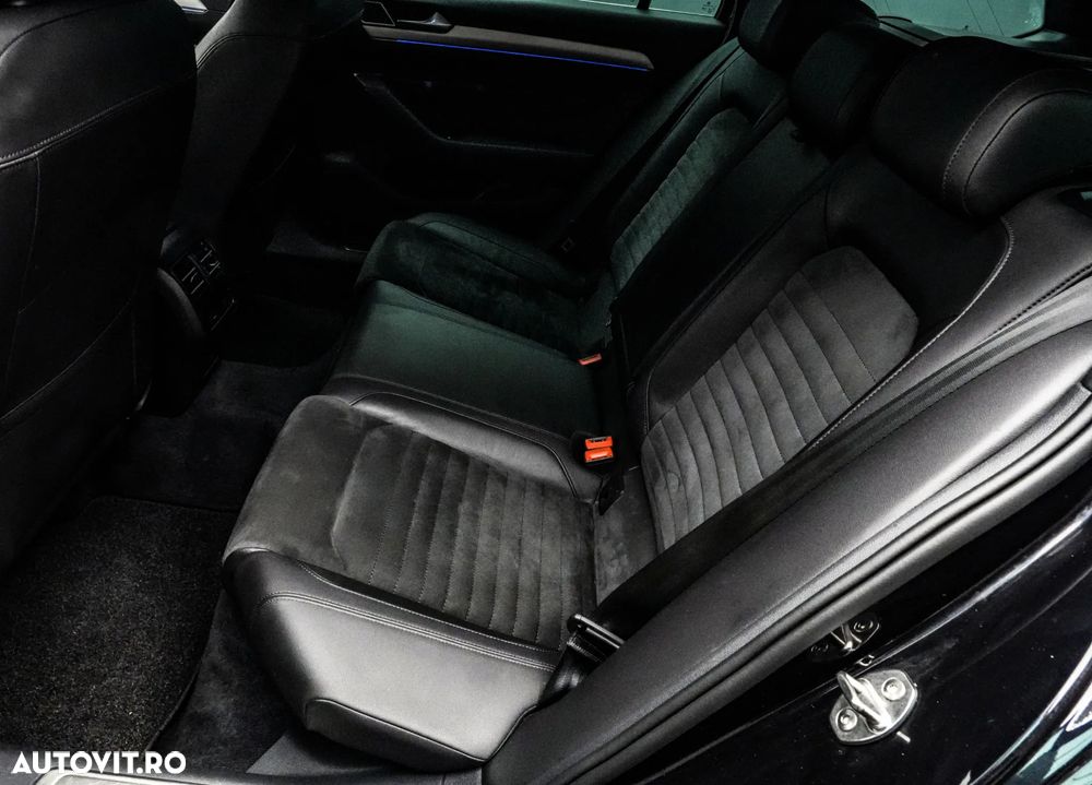 Volkswagen Passat GTE - 13