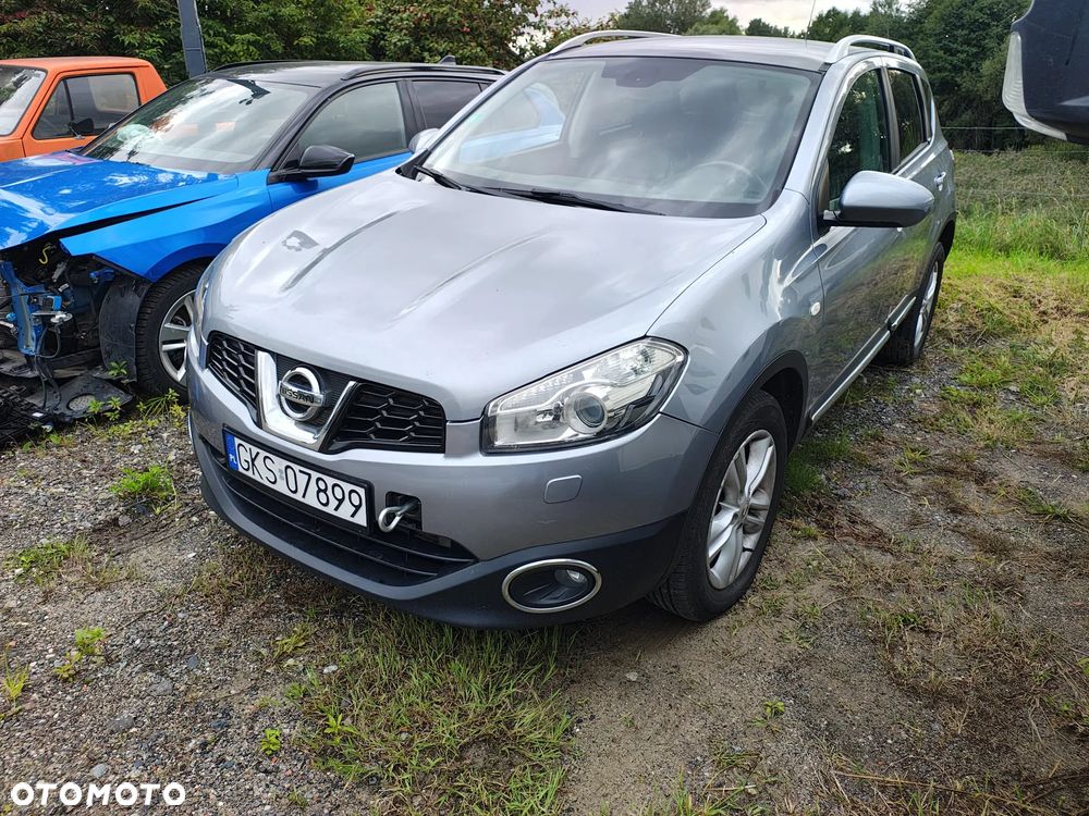 Nissan Qashqai 2.0 dCi DPF tekna - 26
