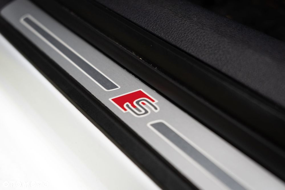 Audi A3 Limousine 35 TFSI S tronic - 4