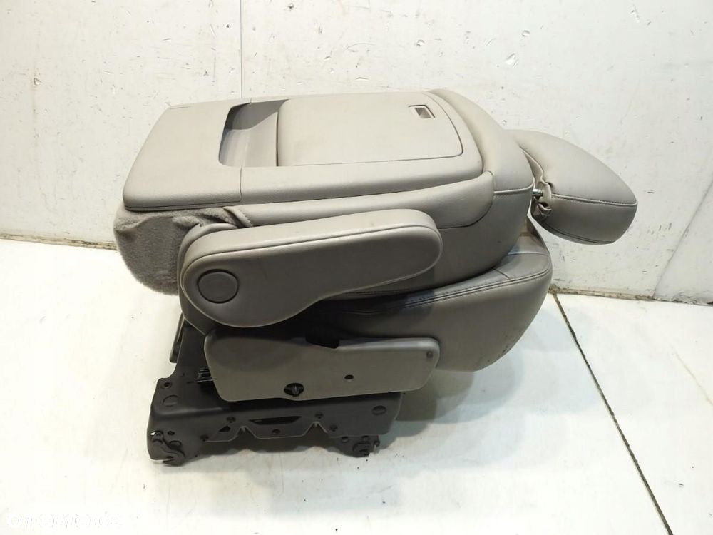 FOTEL LEWY TYŁ II RZĄD CHEVROLET UPLANDER - 9