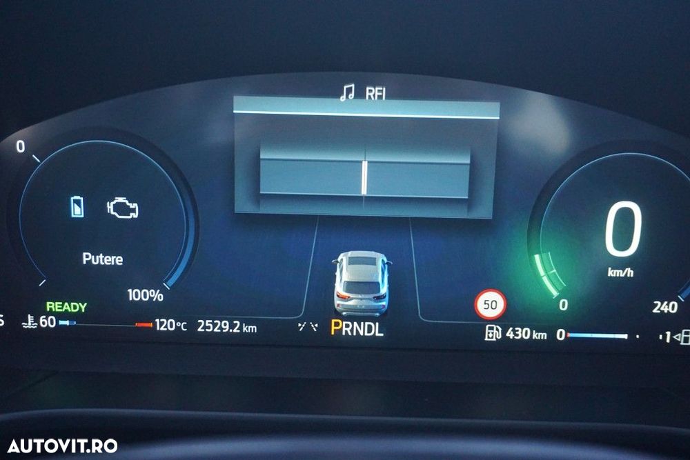 FORD Kuga 2025 — imagine 16