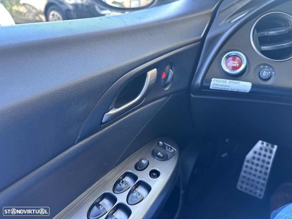 Honda Civic 1.4 i-VTEC Sport Edition - 12