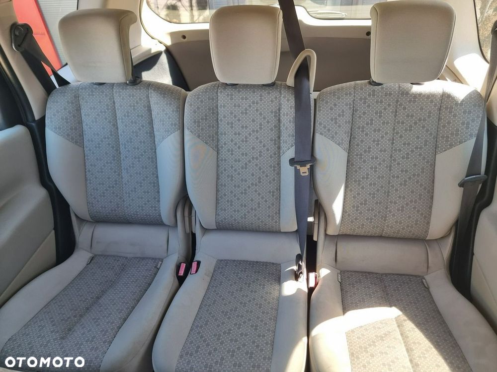 Renault Scenic - 12