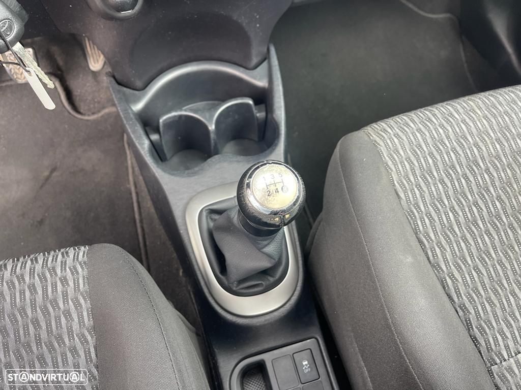 Toyota Yaris 1.0 VVT-i Comfort - 24