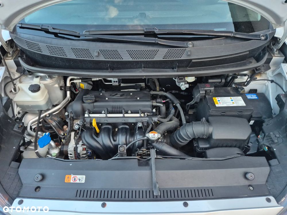 Hyundai ix20 1.4 Comfort blue - 20