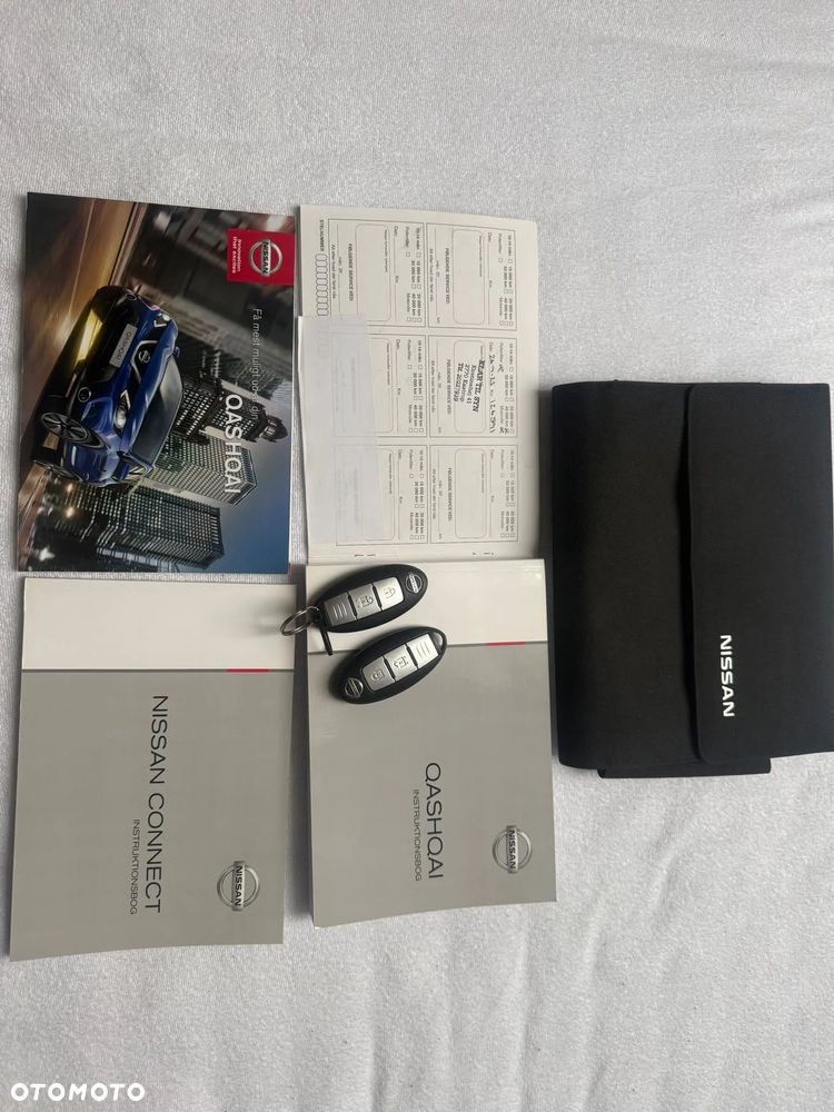 Nissan Qashqai 1.6 dCi Xtronic TEKNA+ - 30