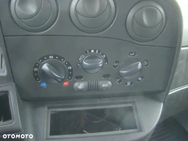 Iveco DAILY 40 C 12 WYWROTKA 3.5T 4.20M KLIMA - 19